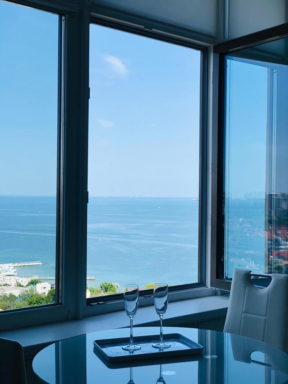 M&P Vip Appartments In Arkadia Odessa Quarto foto